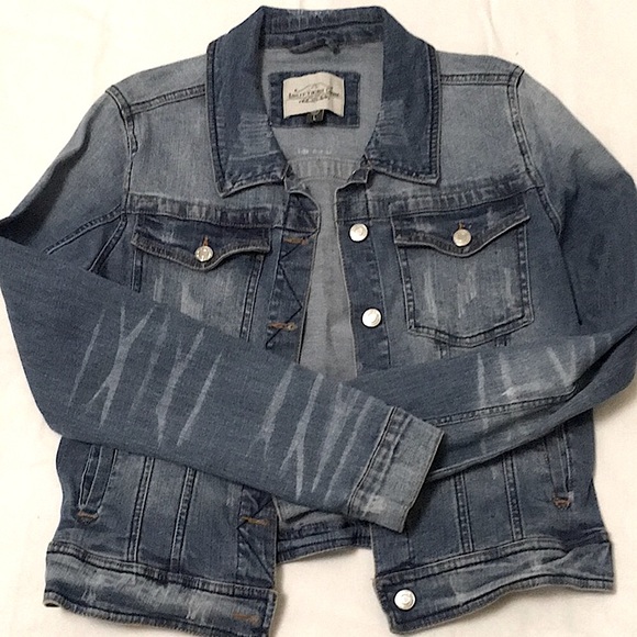 ashley vintage charm denim jacket sherpa